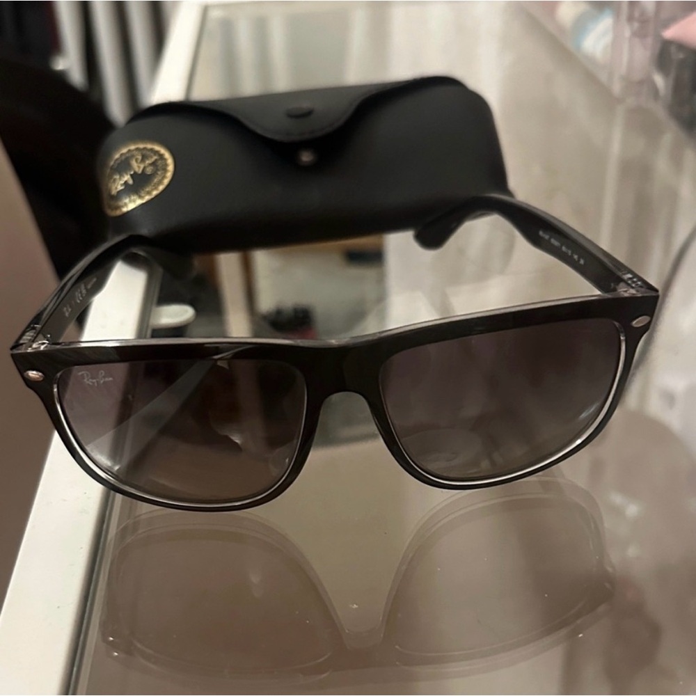 Ray-Ban RB4147 Boyfriend Rare Color Mix Black/Transparent.